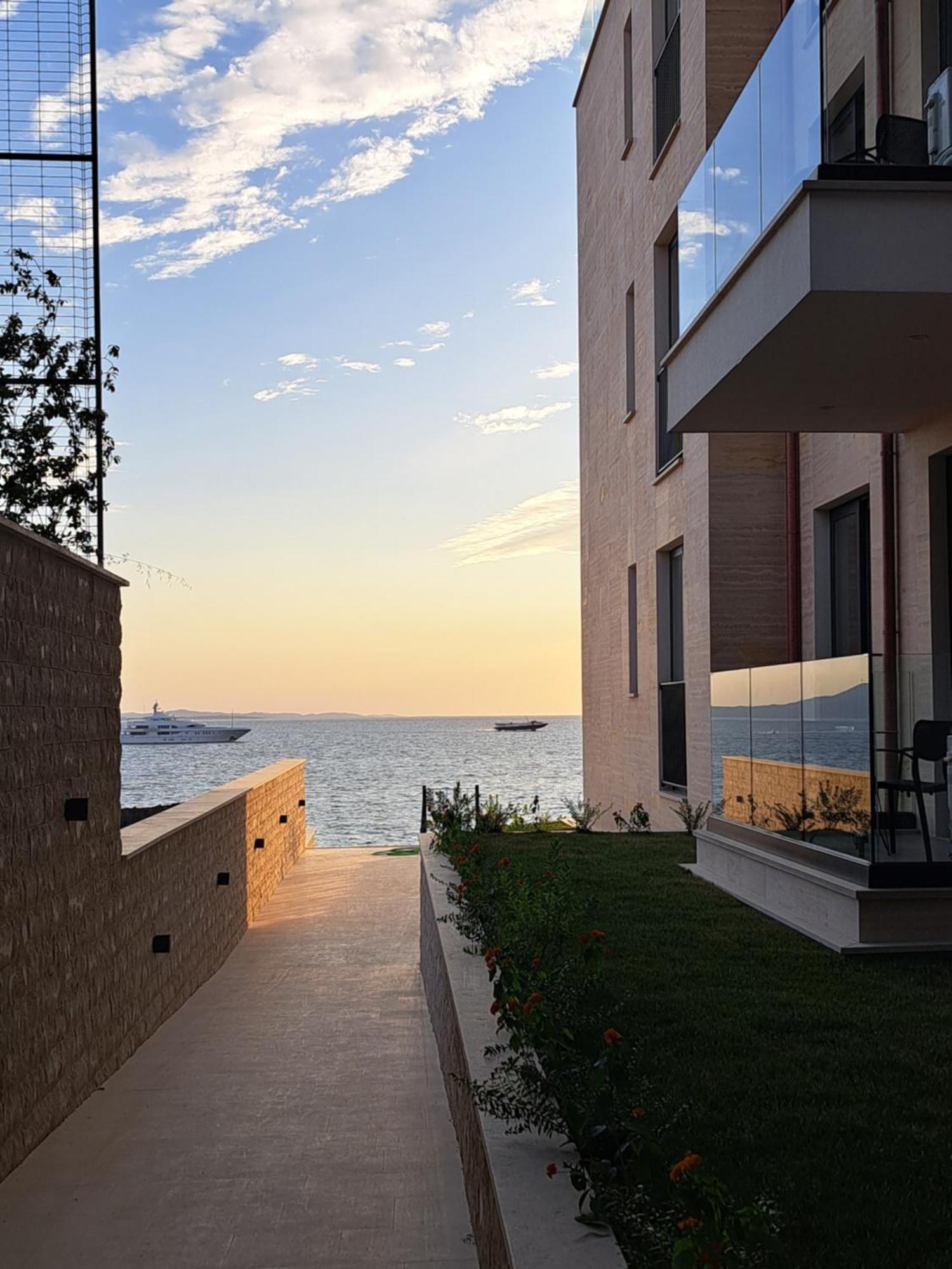 Mamani Apartament Saranda