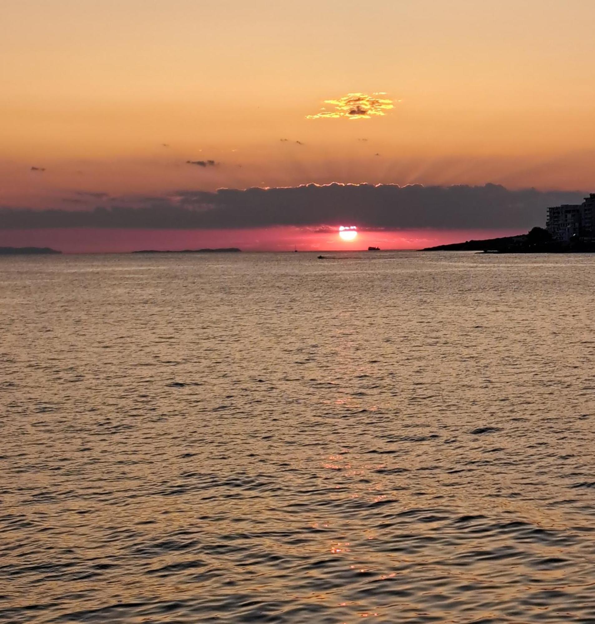 Apartament Mamani *